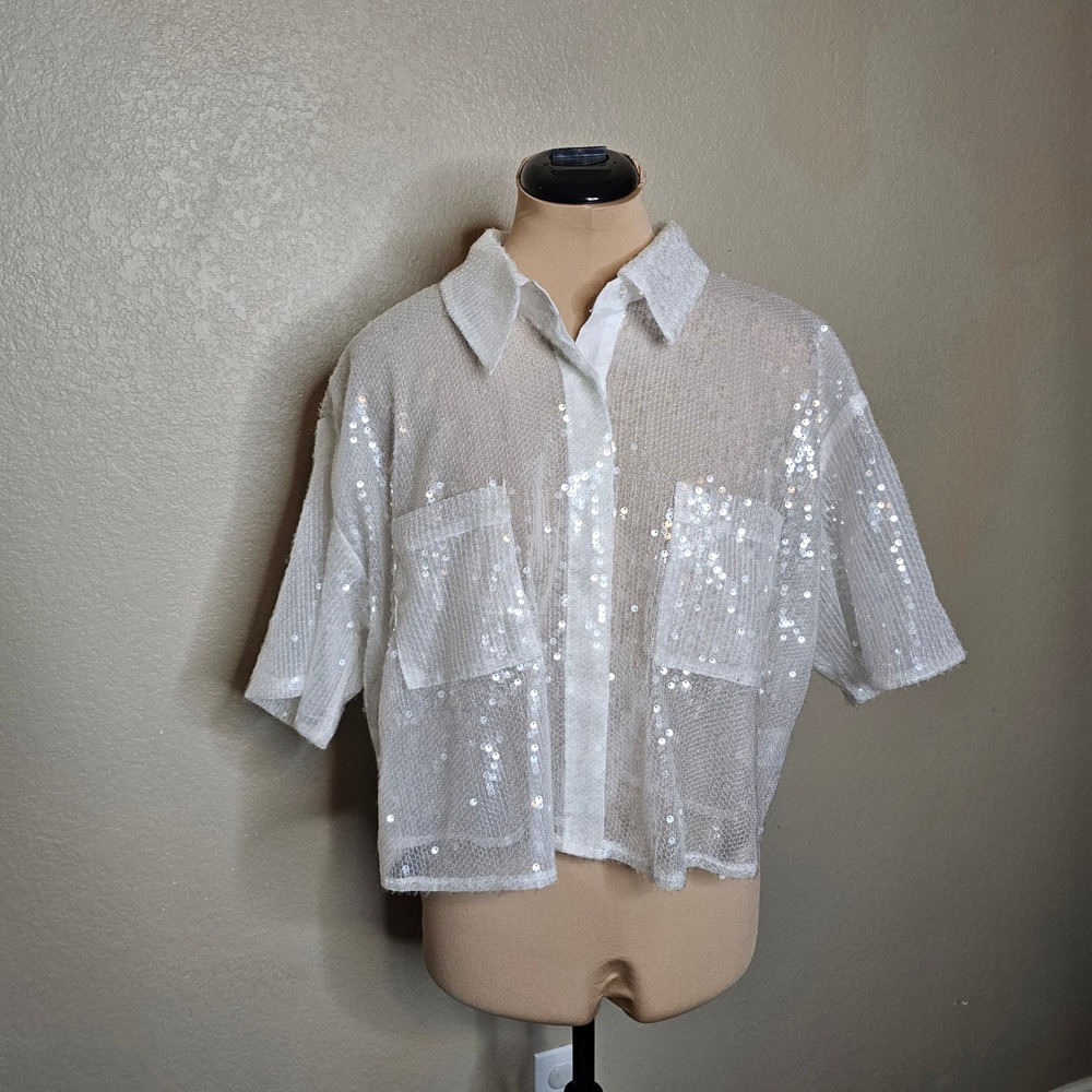 On Twelfth White Sequin Sheer Button Down Shirt Cropped Short Sleeve Top Large